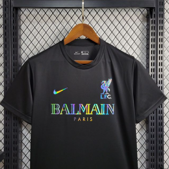 Camisa Liverpool Balmain 2023/24 Nike Torcedor Masculina