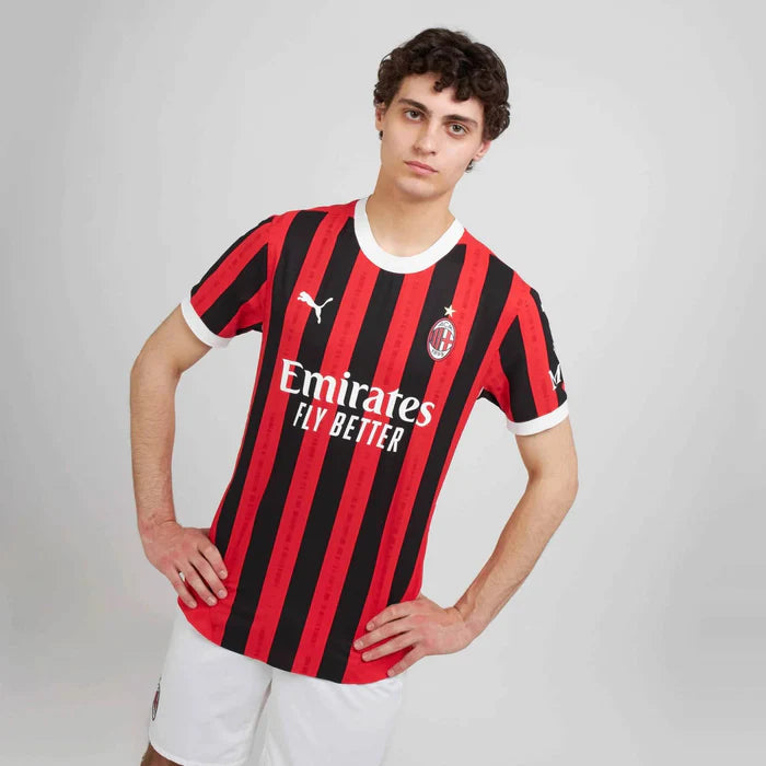 Camisa AC Milan Home 24/25 - Torcedor Puma Masculina - Vermelho 